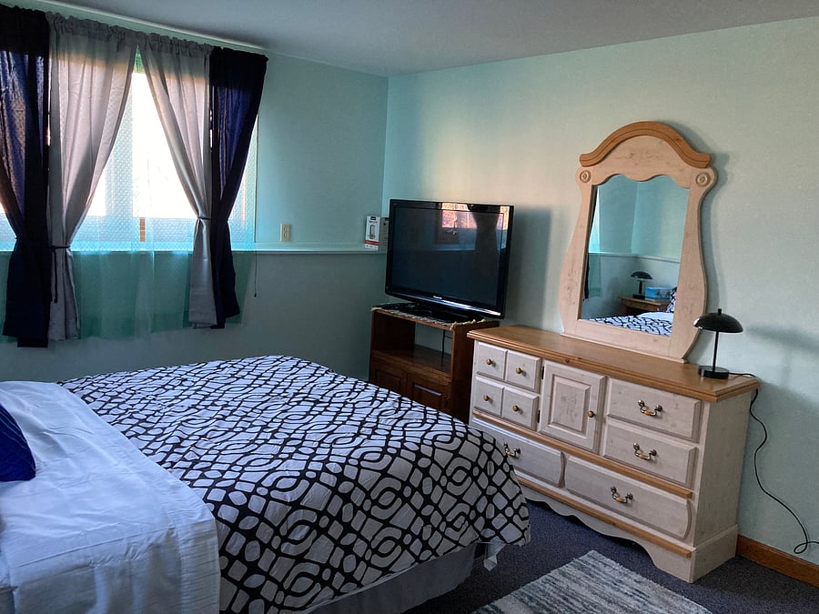 Furnished Finder property 434500_1 photo 2