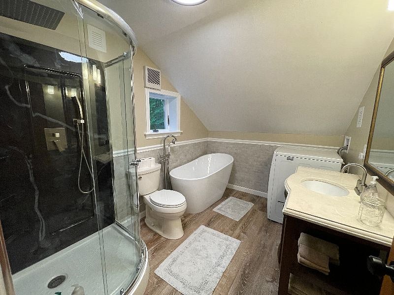 Furnished Finder property 434530_1 photo 7