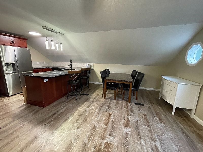 Furnished Finder property 434530_1 photo 4