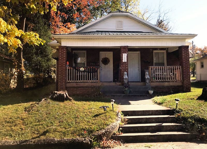 duplex exterior