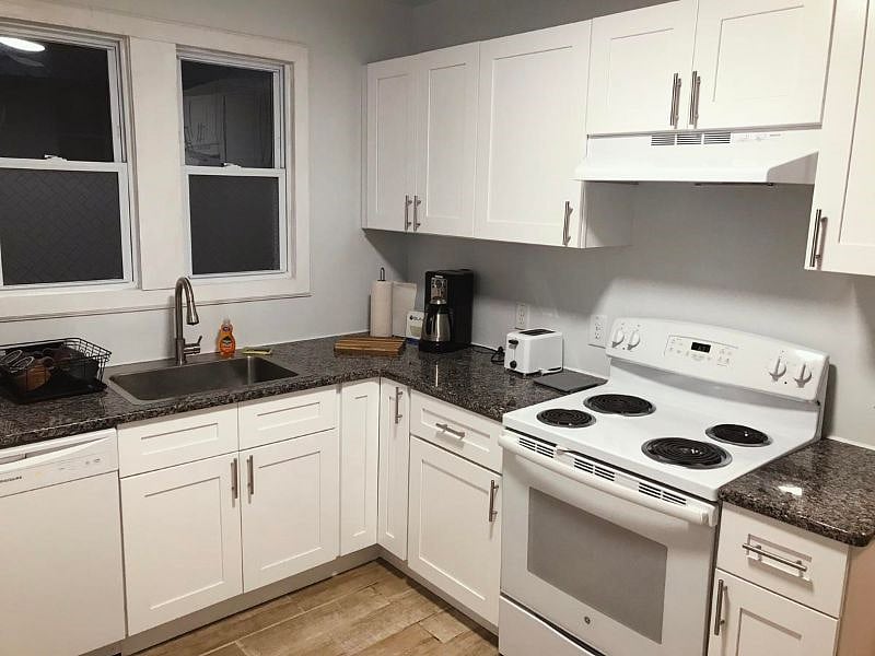 Furnished Finder property 434555_1 photo 9