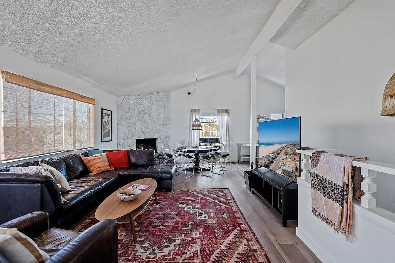 Furnished Finder property 434557_1 photo 3