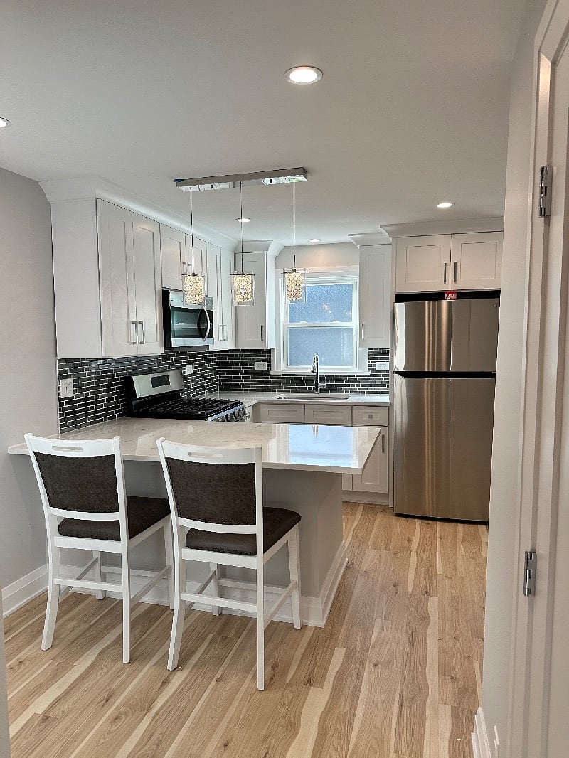 Furnished Finder property 434604_1 photo 2