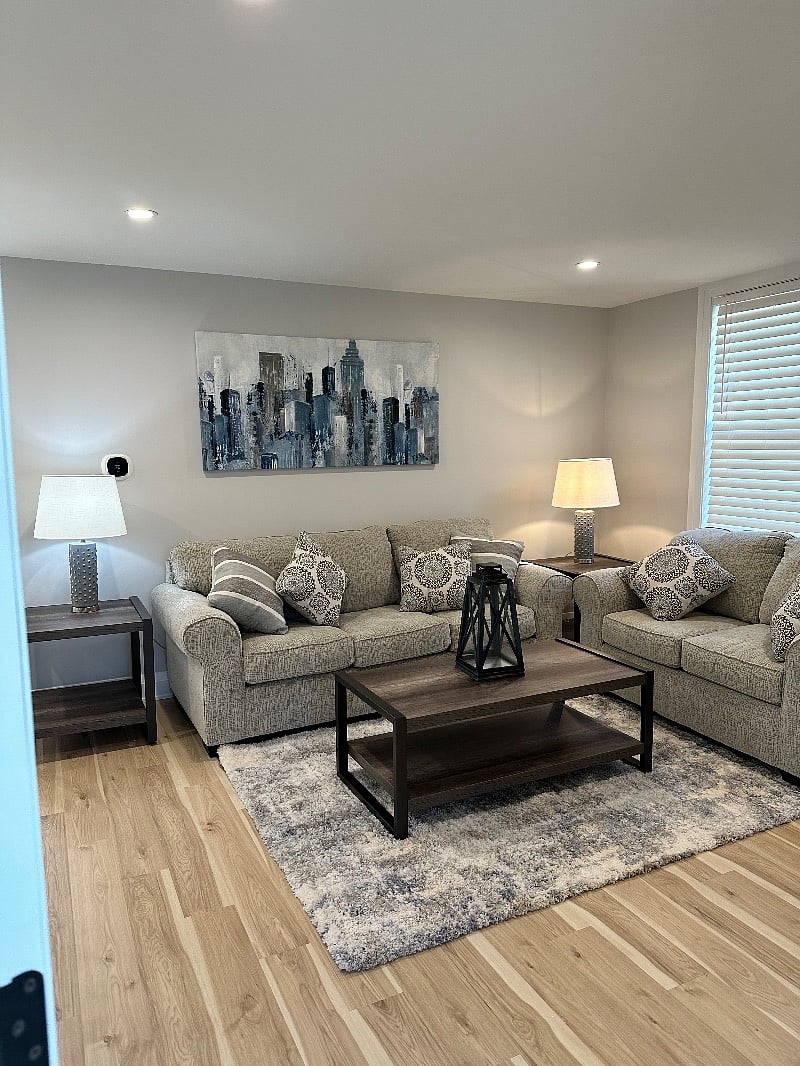 Furnished Finder property 434604_1 photo 1