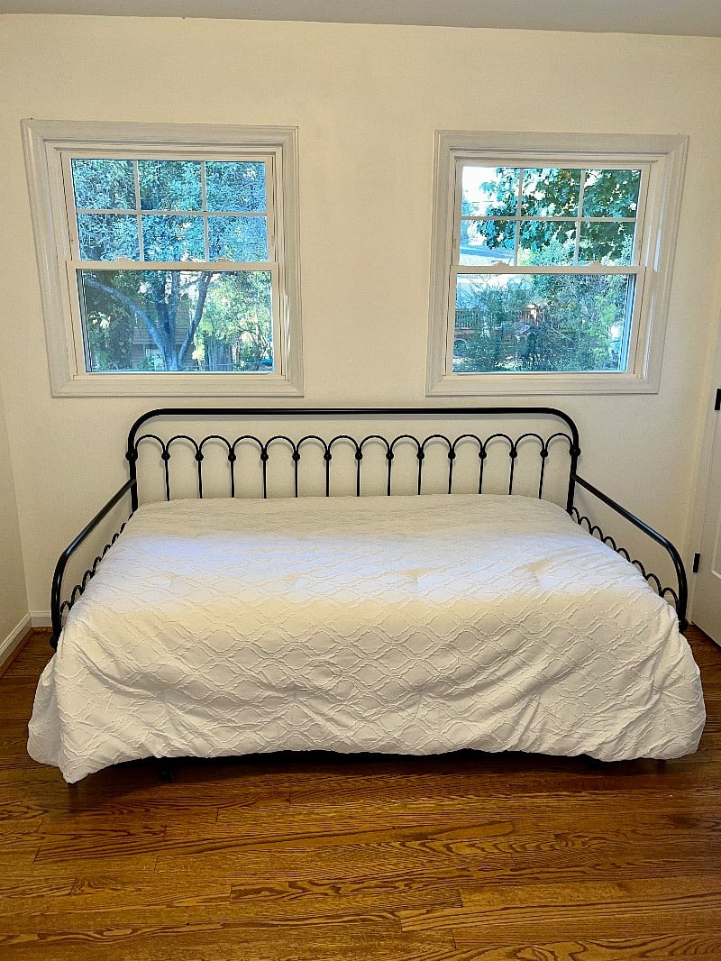 Furnished Finder property 434713_1 photo 18