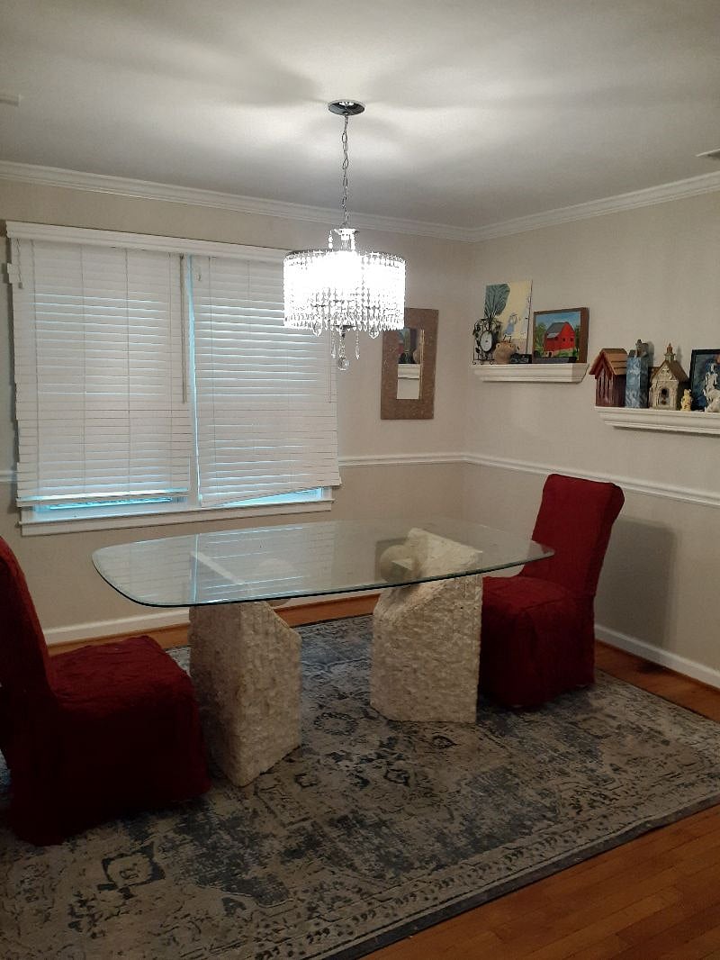 Dining room 16x 32.