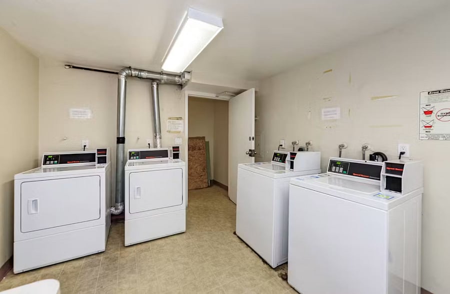 Furnished Finder property 434783_1 photo 22