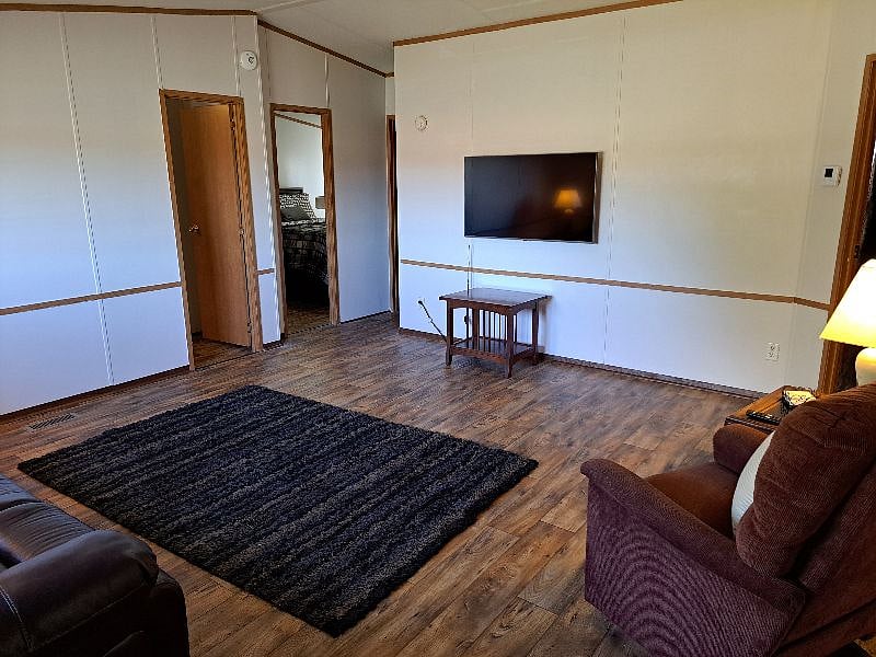 Furnished Finder property 434850_1 photo 14