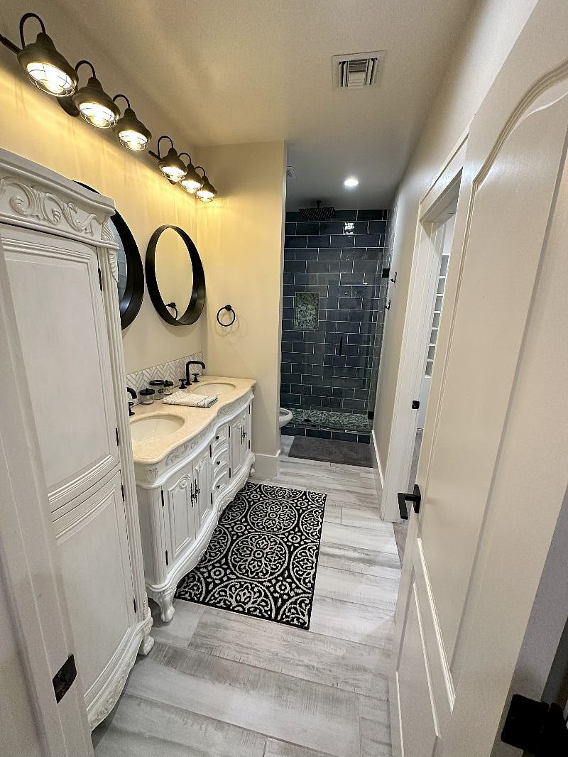 Furnished Finder property 434870_1 photo 17