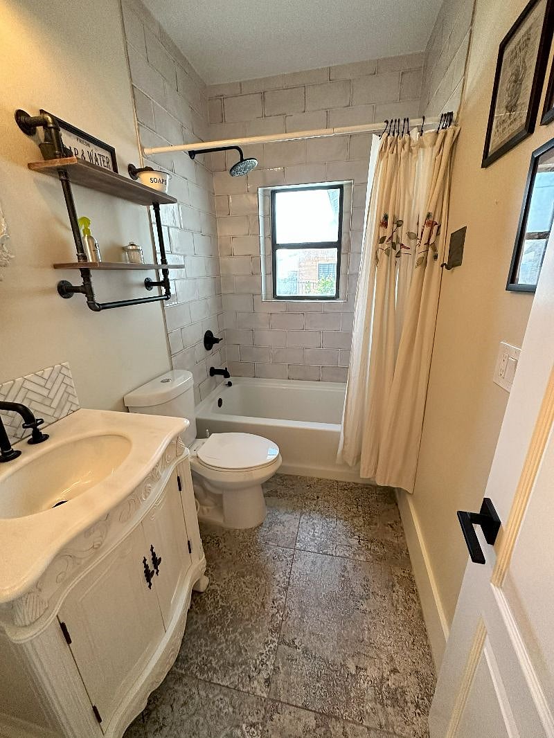 Furnished Finder property 434870_1 photo 26