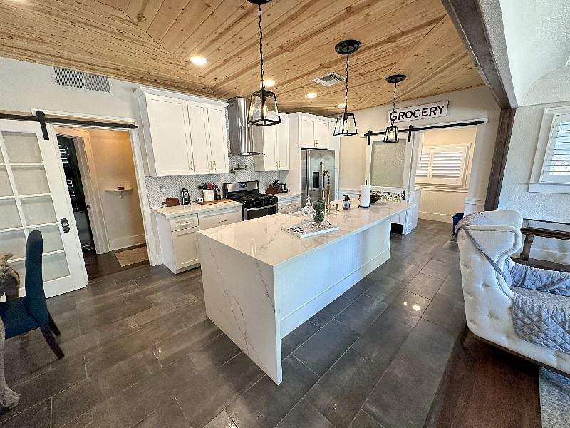 Furnished Finder property 434870_1 photo 5