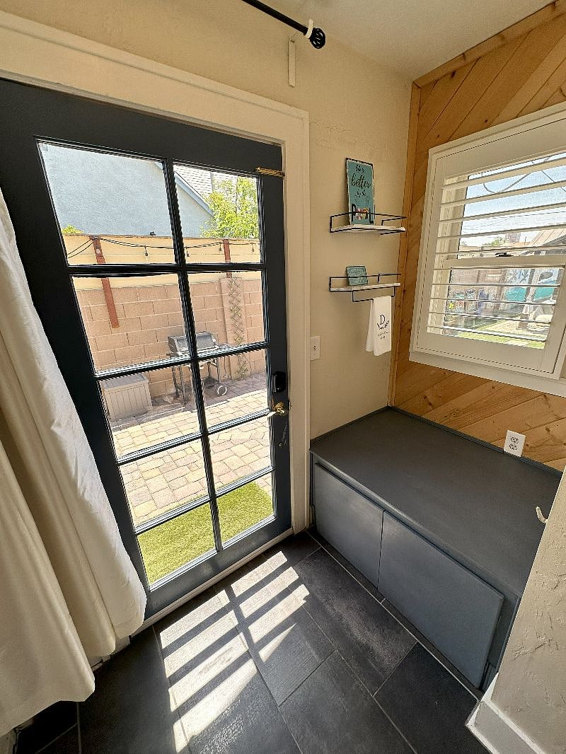 Furnished Finder property 434870_1 photo 31