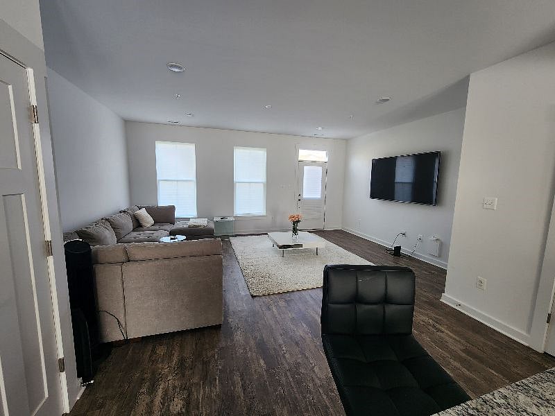 Furnished Finder property 434940_1 photo 14