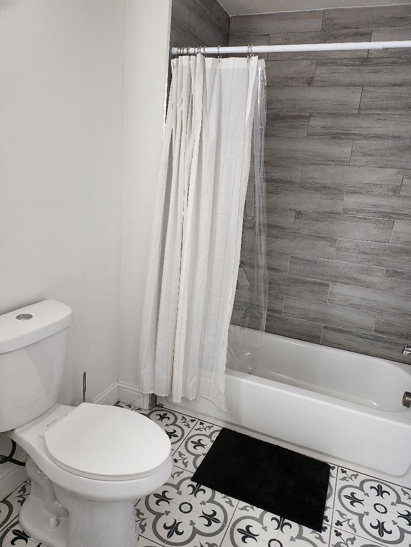 Furnished Finder property 435002_2 photo 3