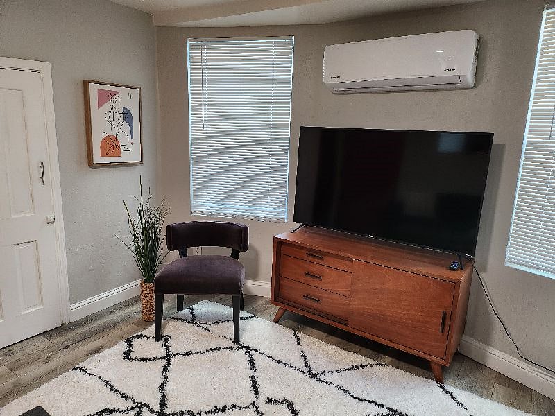 Furnished Finder property 435002_2 photo 4