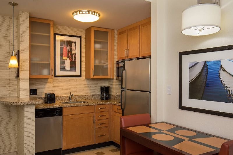 Furnished Finder property 435093_1 photo 4