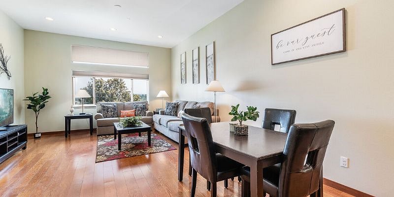 Furnished Finder property 435101_1 photo 4