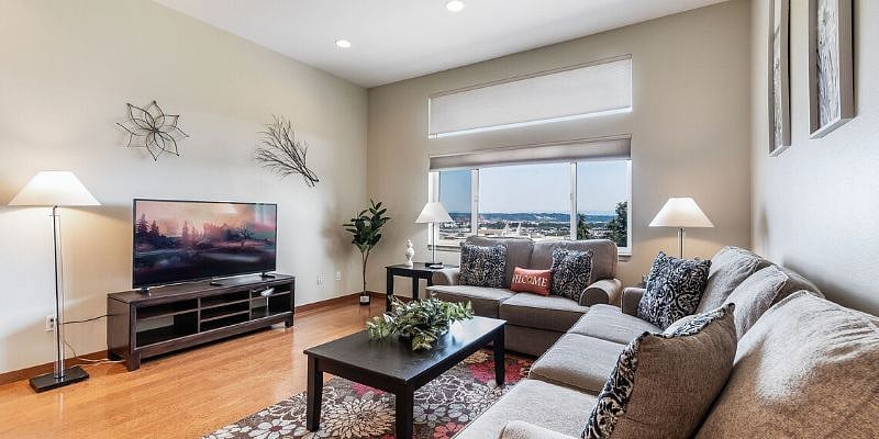Furnished Finder property 435101_1 photo 3