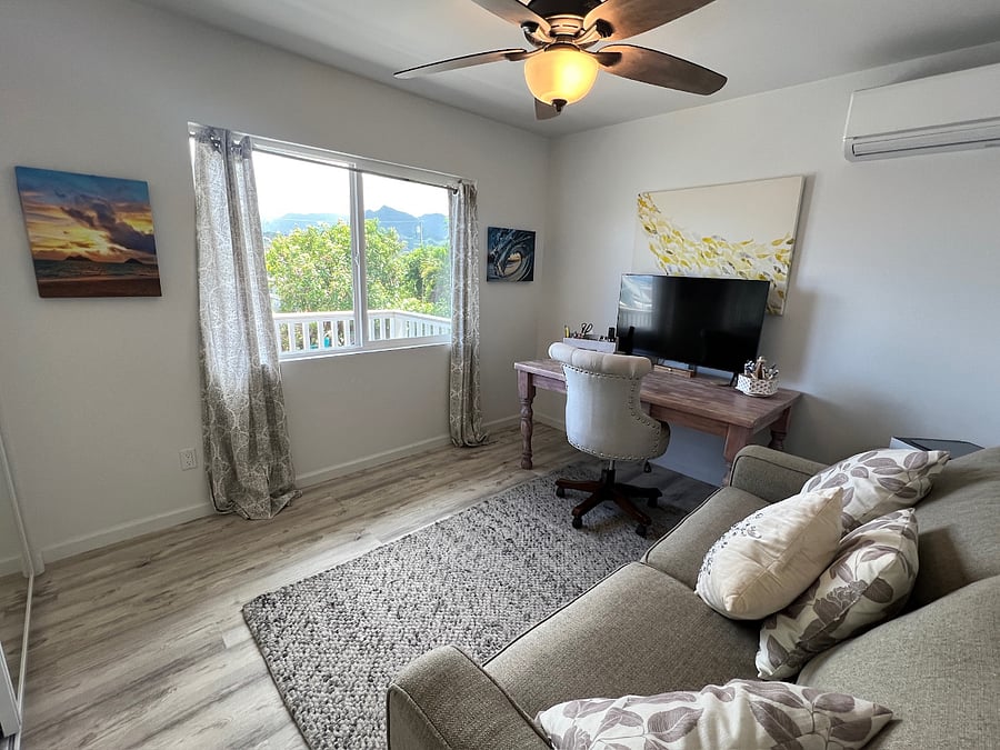 Office/Bedroom #4 with Full size sofa pullout, extra pillows/linens, oversized desk and smart TV/monitor, color printer, high speed WiFi, and View of Koolau mountain range