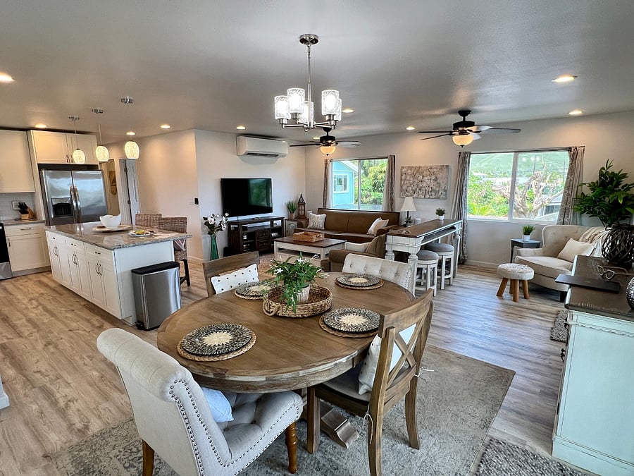 Upstairs Living/Dining/Kitchen Area with Large Island, Workspace and Reading Chair