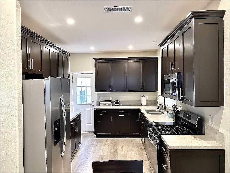 Furnished Finder property 435113_1 photo 5