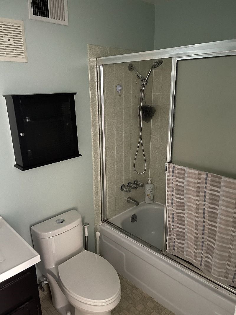 Furnished Finder property 435150_1 photo 6