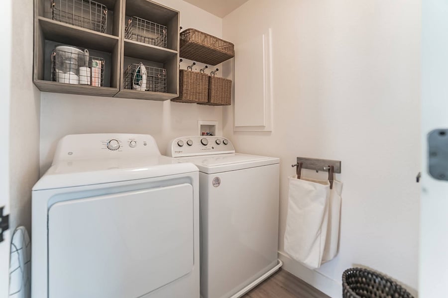 Furnished Finder property 435155_1 photo 24