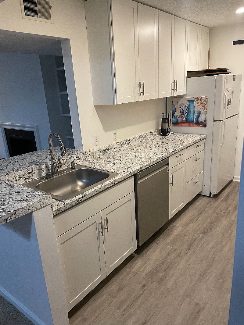 Furnished Finder property 435169_1 photo 12