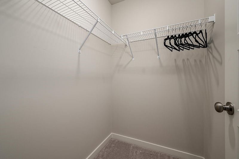 Furnished Finder property 435194_1 photo 21