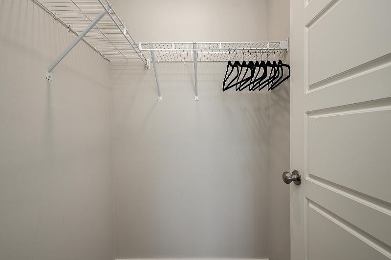 Furnished Finder property 435194_1 photo 22