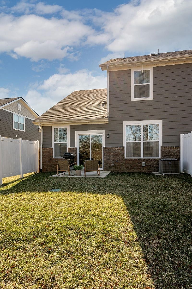 Furnished Finder property 435194_1 photo 29