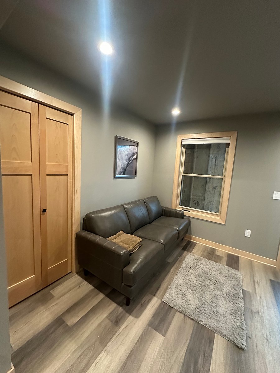 Furnished Finder property 435210_2 photo 8