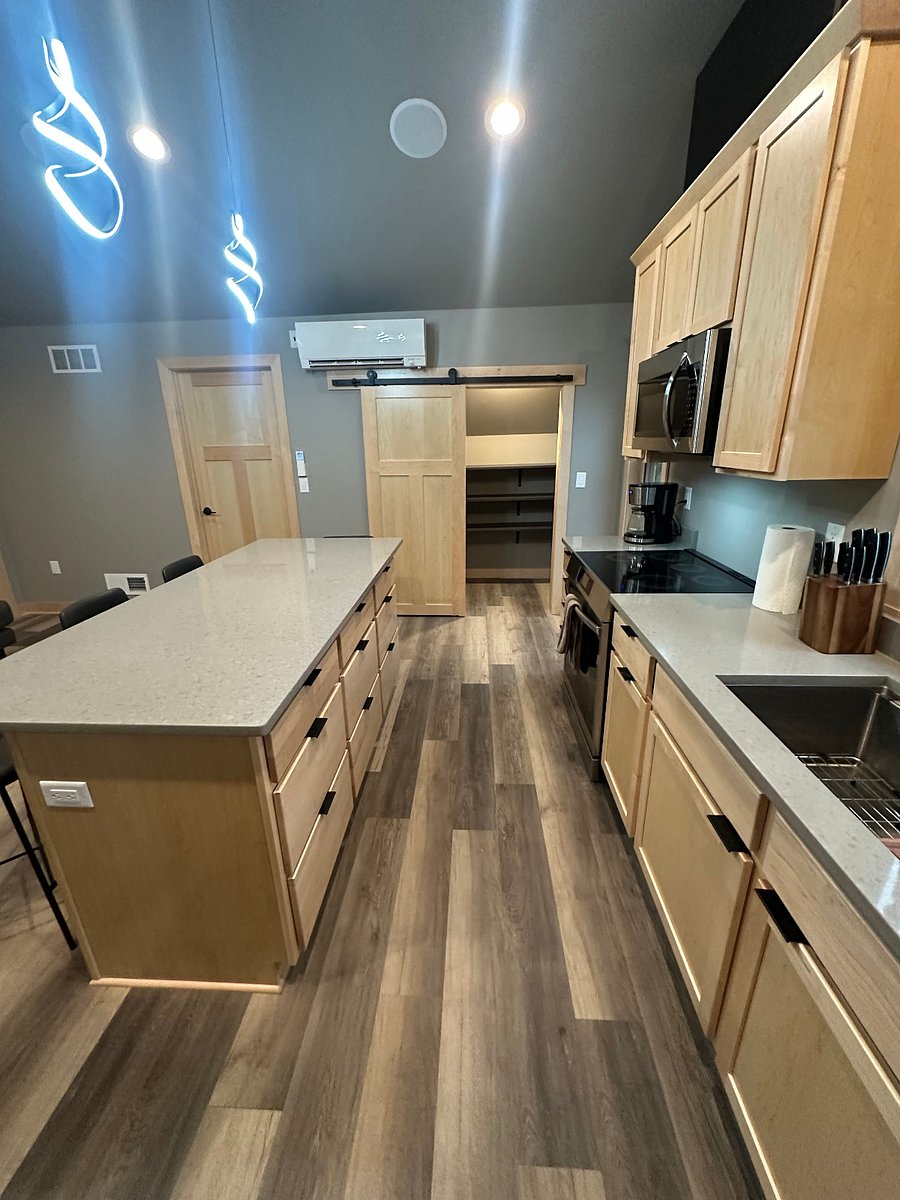 Furnished Finder property 435210_2 photo 7