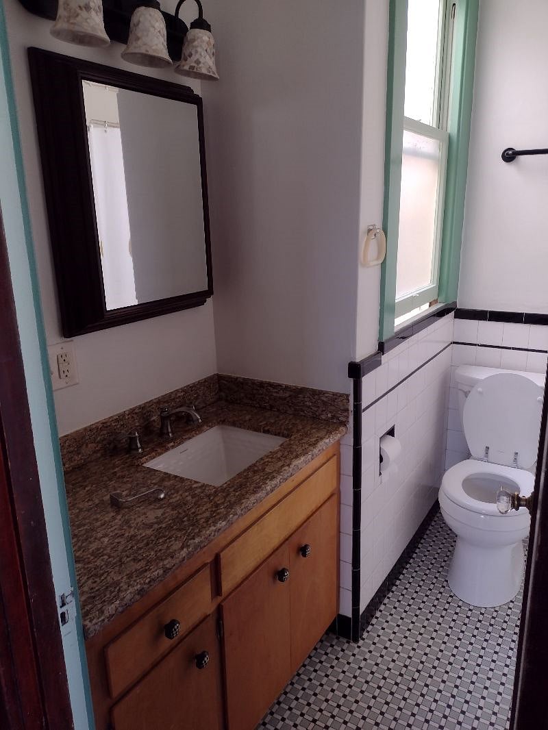 Furnished Finder property 435217_1 photo 9