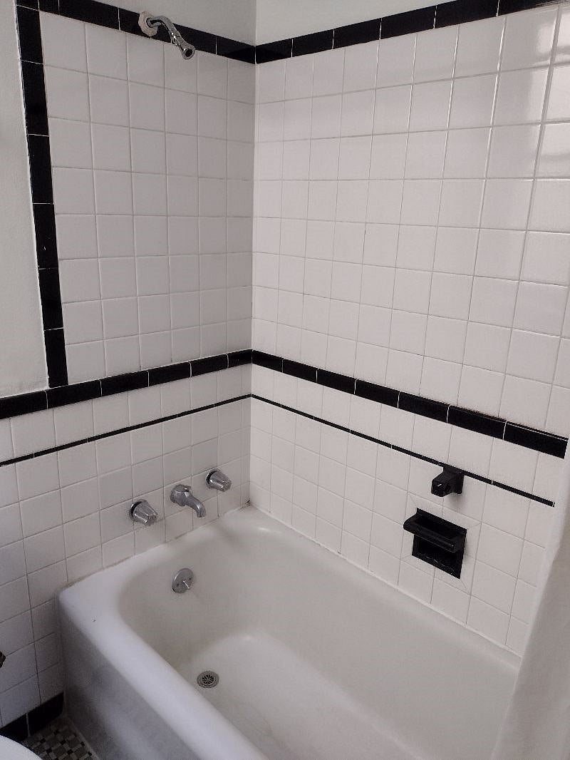 Furnished Finder property 435217_1 photo 10