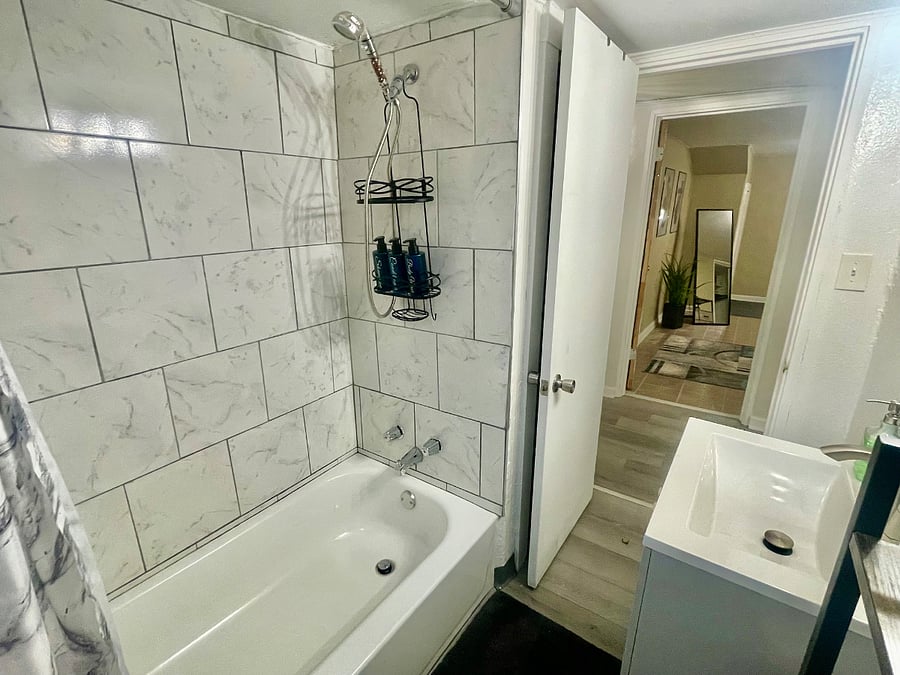 Furnished Finder property 435277_1 photo 9