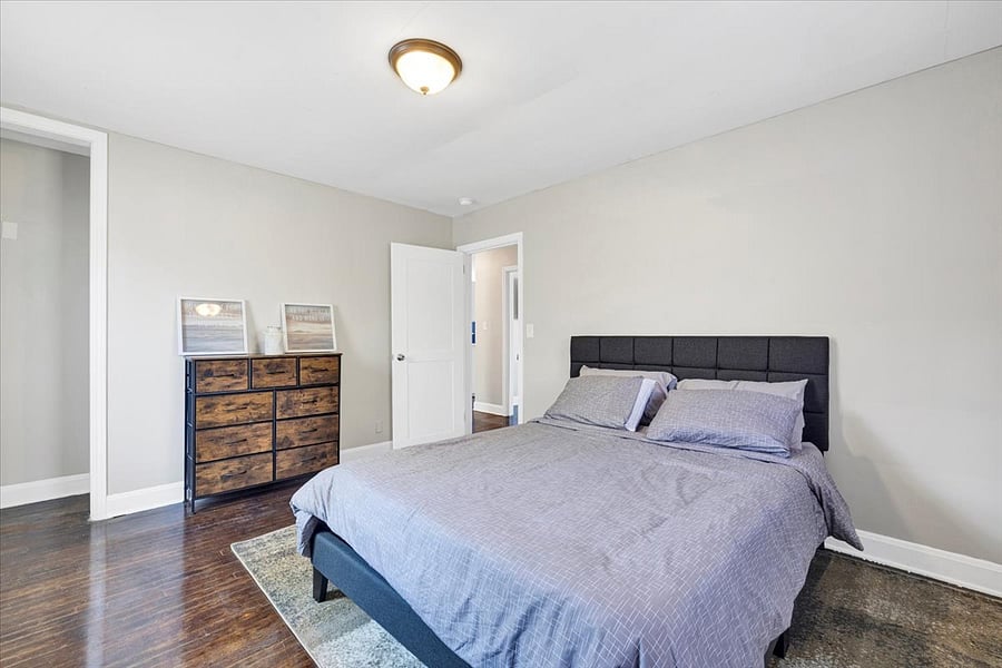 Furnished Finder property 435277_2 photo 8