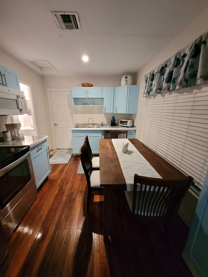 Furnished Finder property 435345_1 photo 46