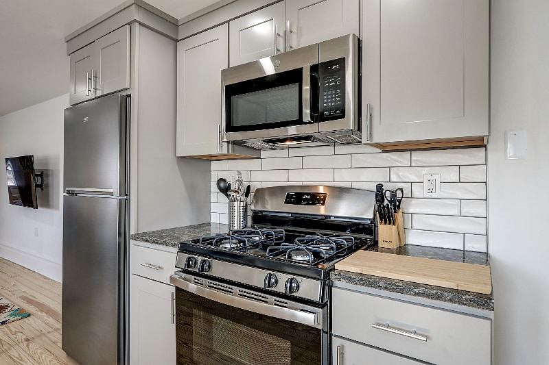 Furnished Finder property 435372_1 photo 15