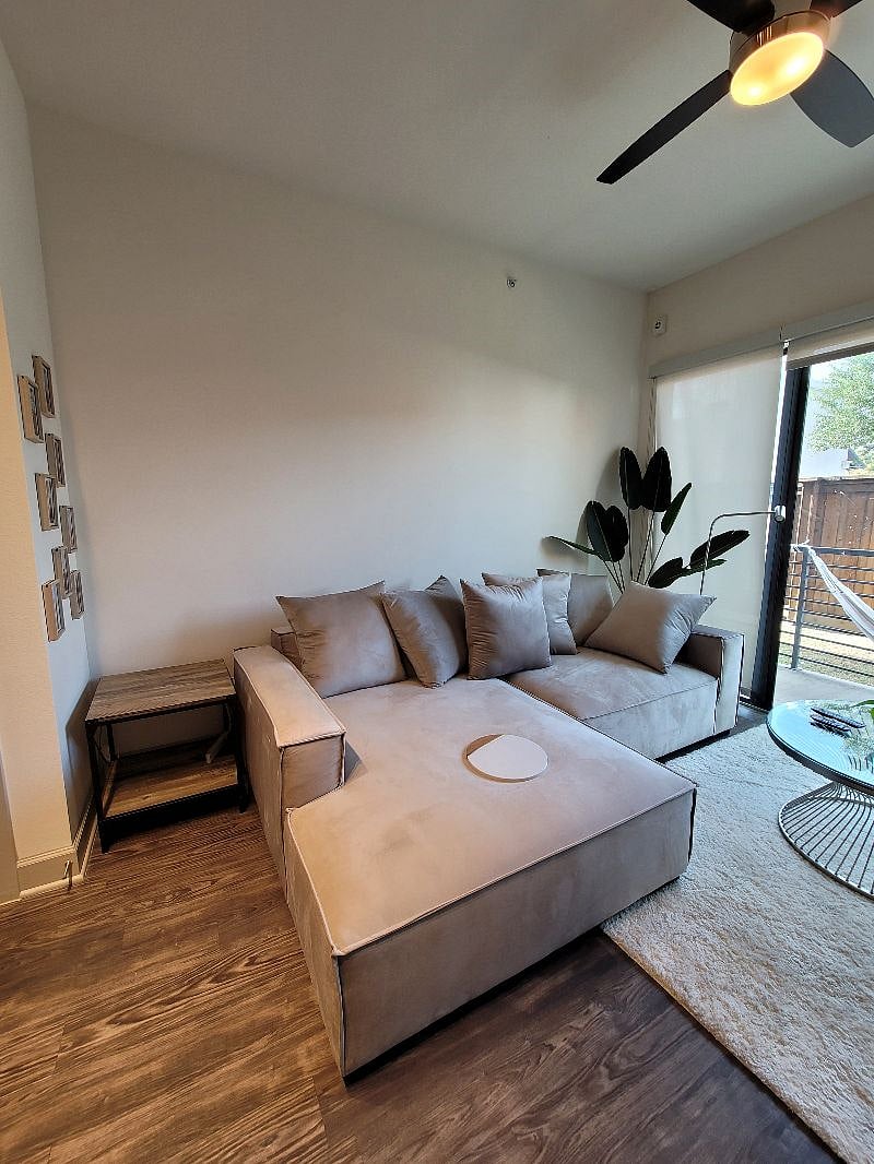 Furnished Finder property 435388_1 photo 30