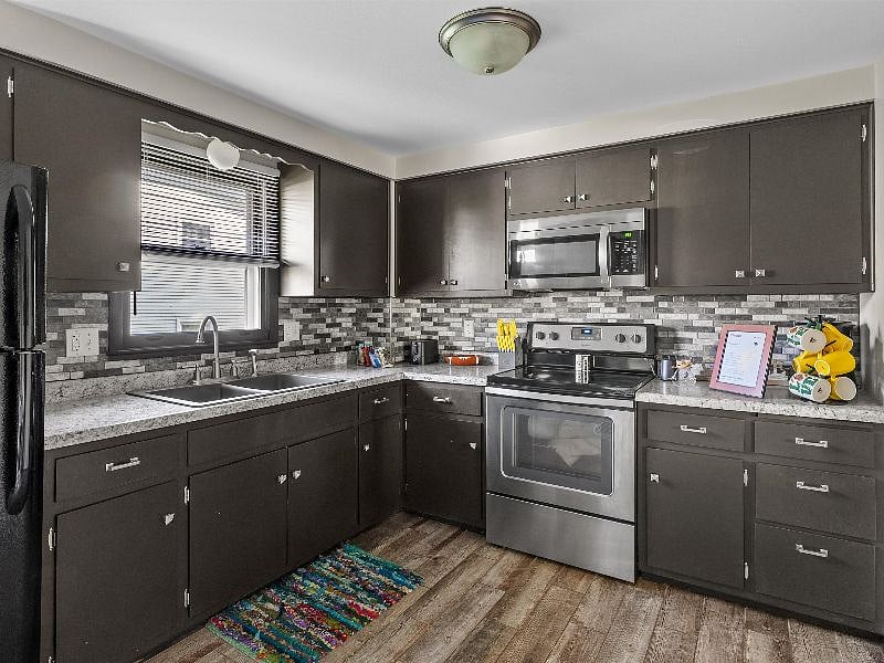 Furnished Finder property 435454_1 photo 18