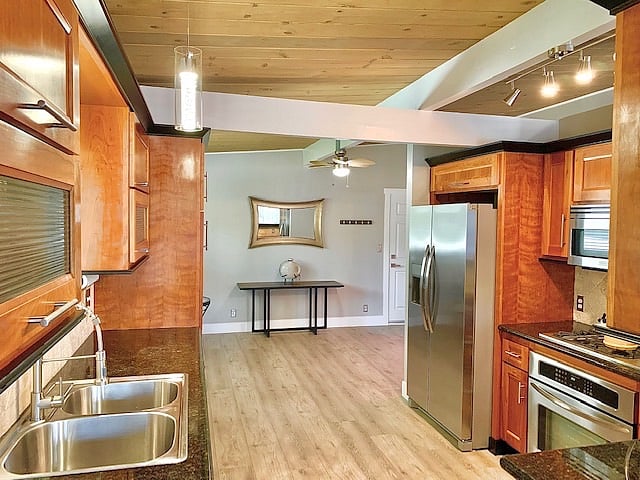 Furnished Finder property 435460_1 photo 3