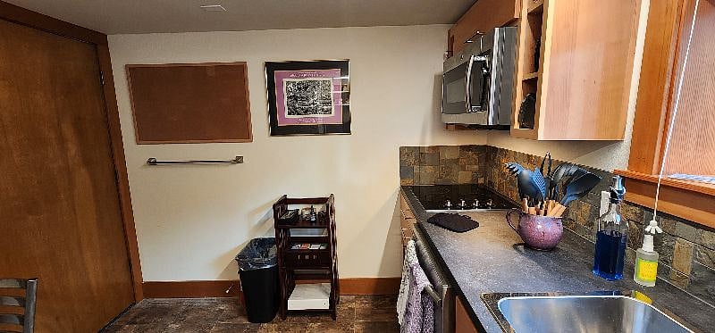 Furnished Finder property 435476_1 photo 6
