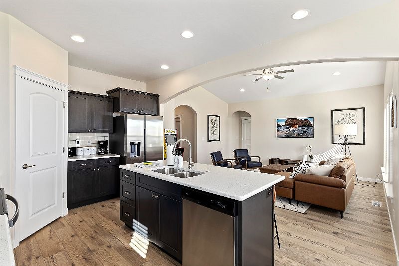 Furnished Finder property 435528_1 photo 11