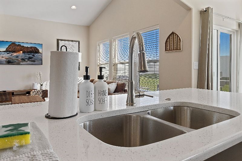 Furnished Finder property 435528_1 photo 13