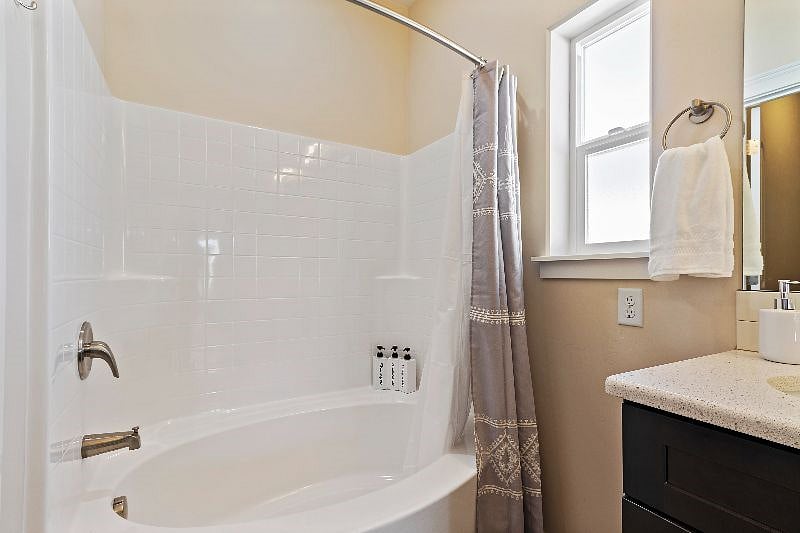 Furnished Finder property 435528_1 photo 25