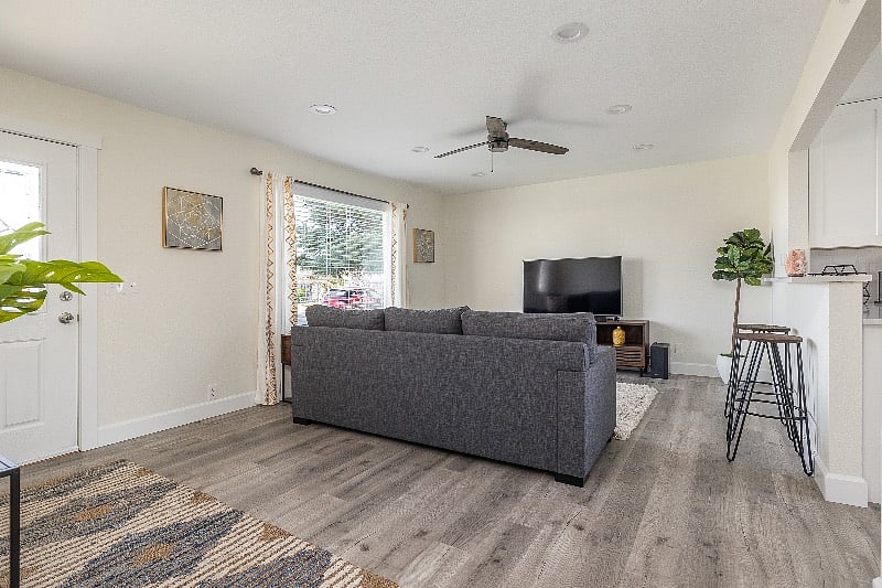 Furnished Finder property 435530_1 photo 3