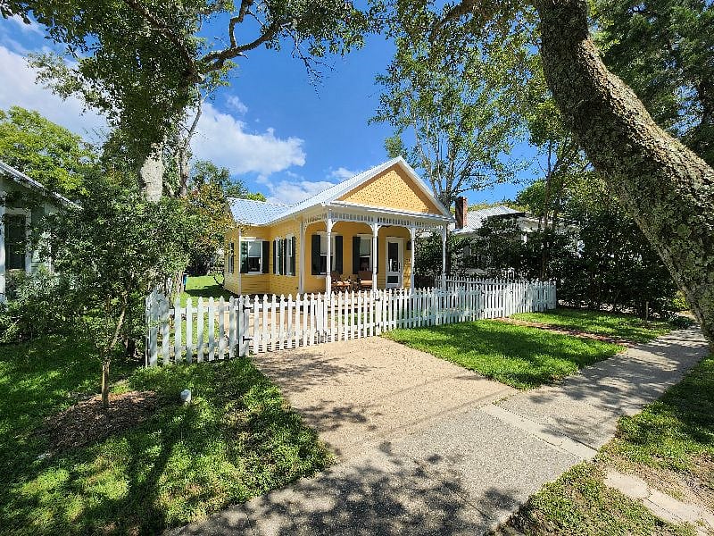 Furnished Finder property 435560_1 photo 16