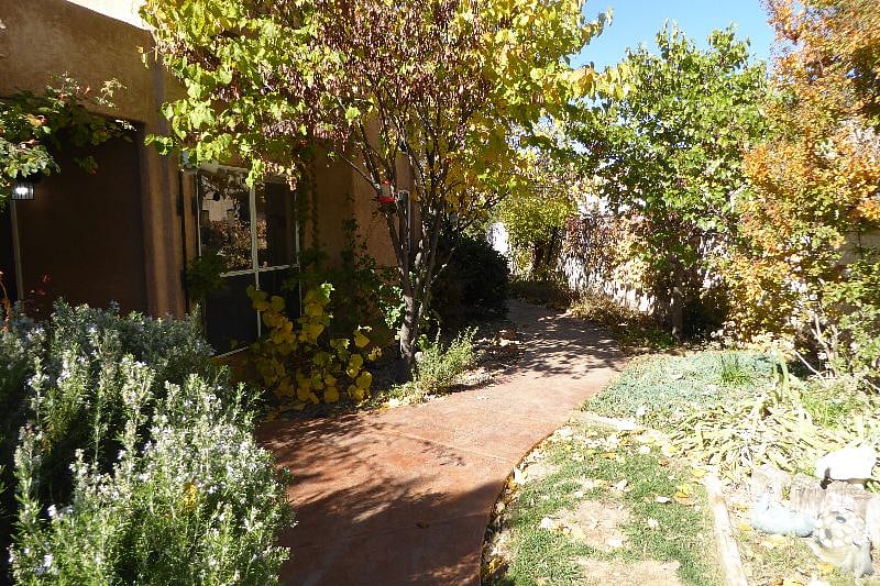 Furnished Finder property 435561_1 photo 2
