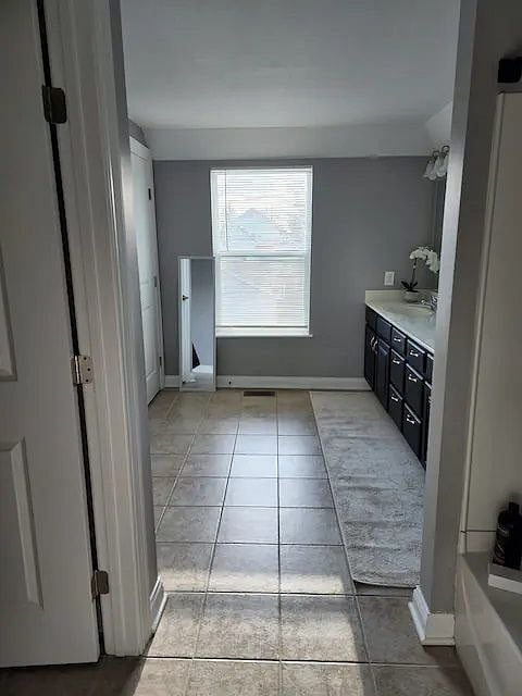 King Size Bathroom